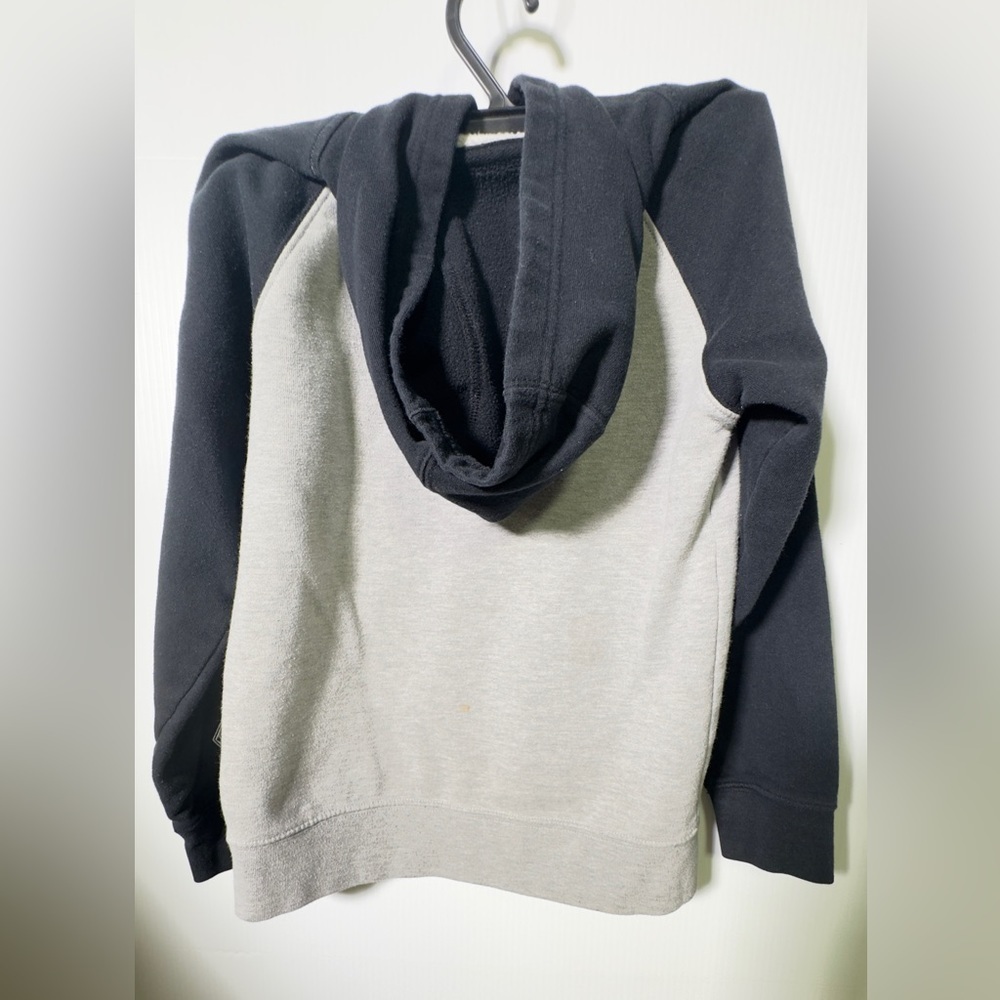 Volcom Pullover Size Small - Picture 4 of 5